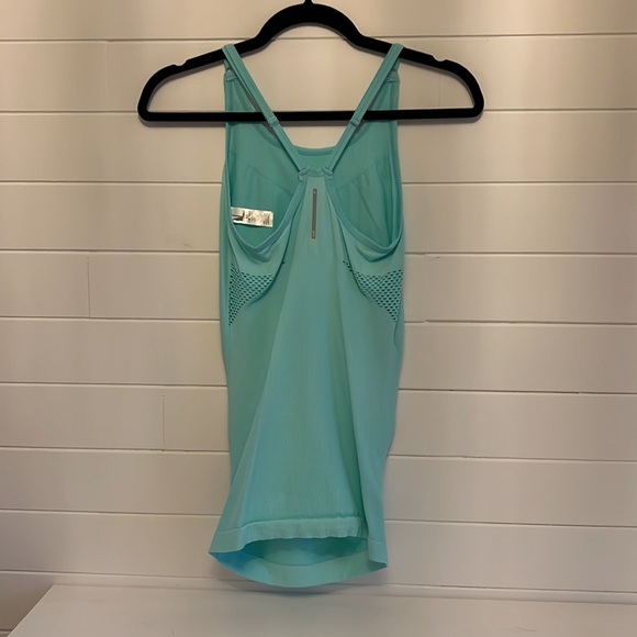 Lole Racerback Tank - Picture 4 of 5